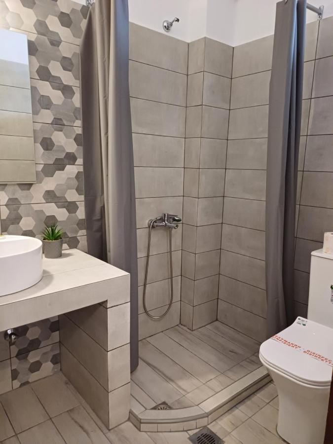 Mariza Apartments -Studios Ханиоти Экстерьер фото