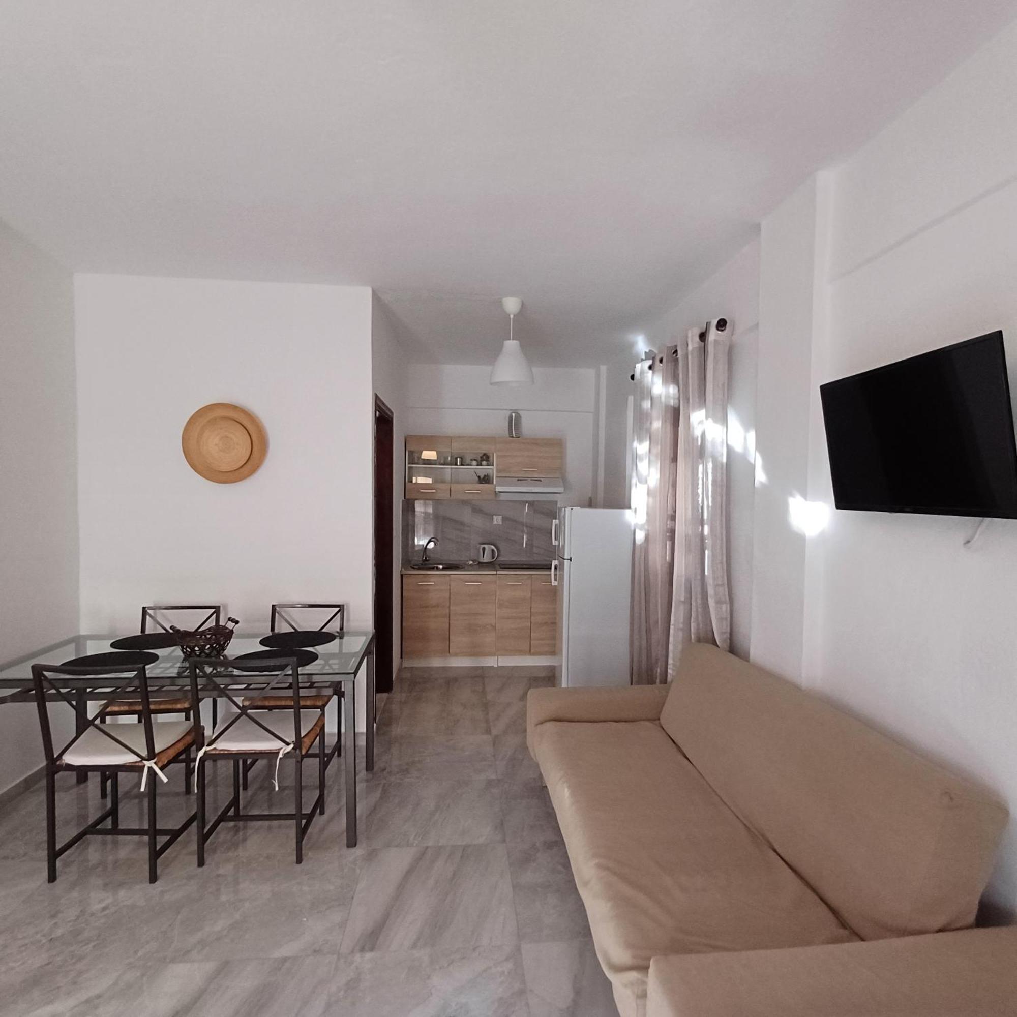 Mariza Apartments -Studios Ханиоти Экстерьер фото